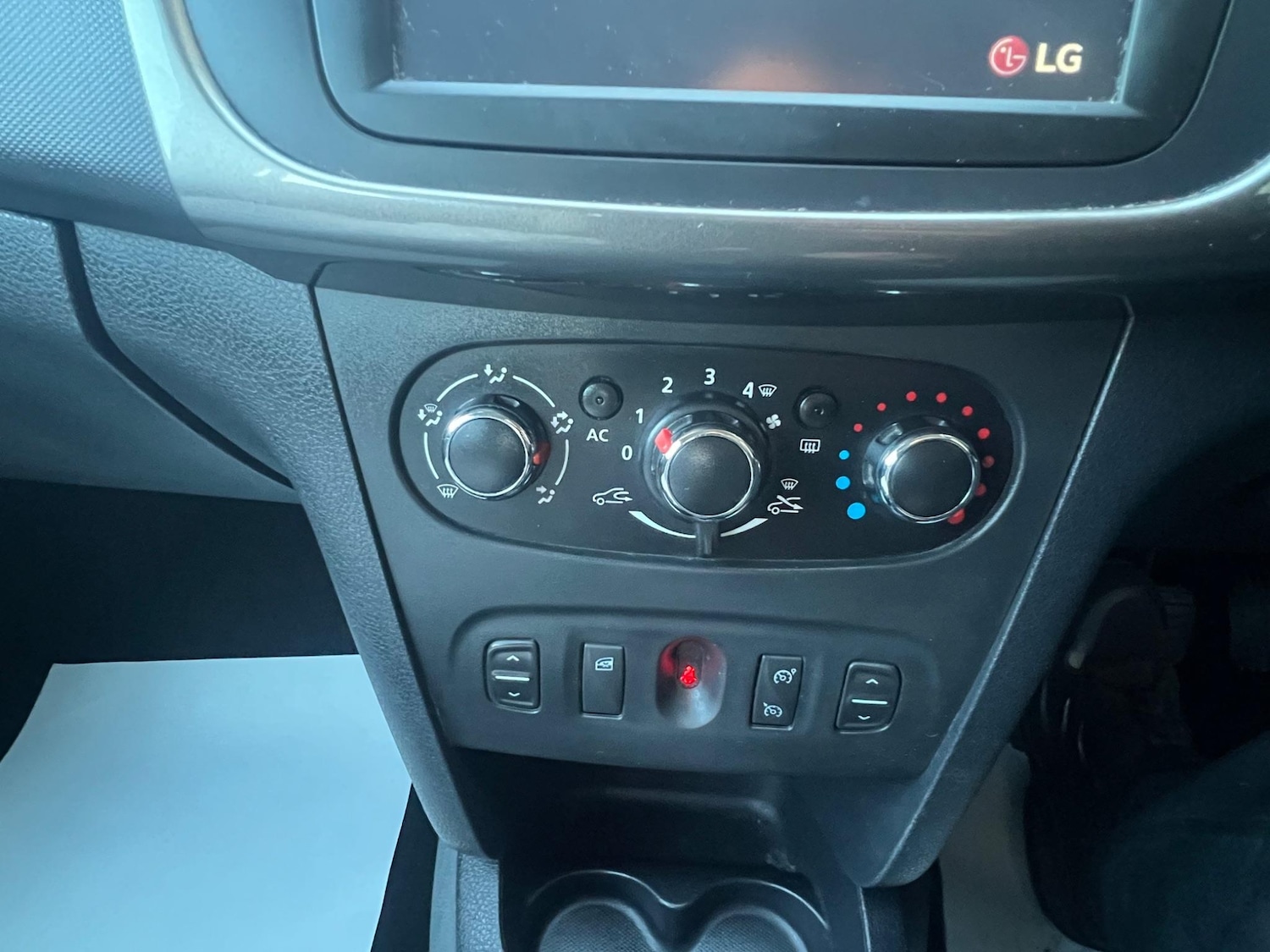 Used Dacia Sandero Stepway 2014 for sale - 78072009: Photo 26