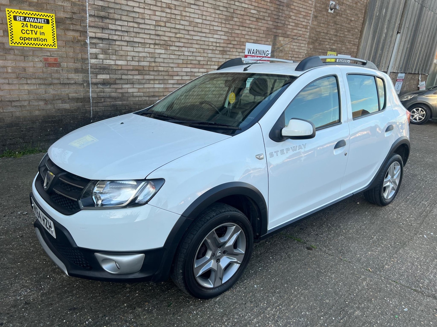 Used Dacia Sandero Stepway 2014 for sale - 78072009: Photo 4