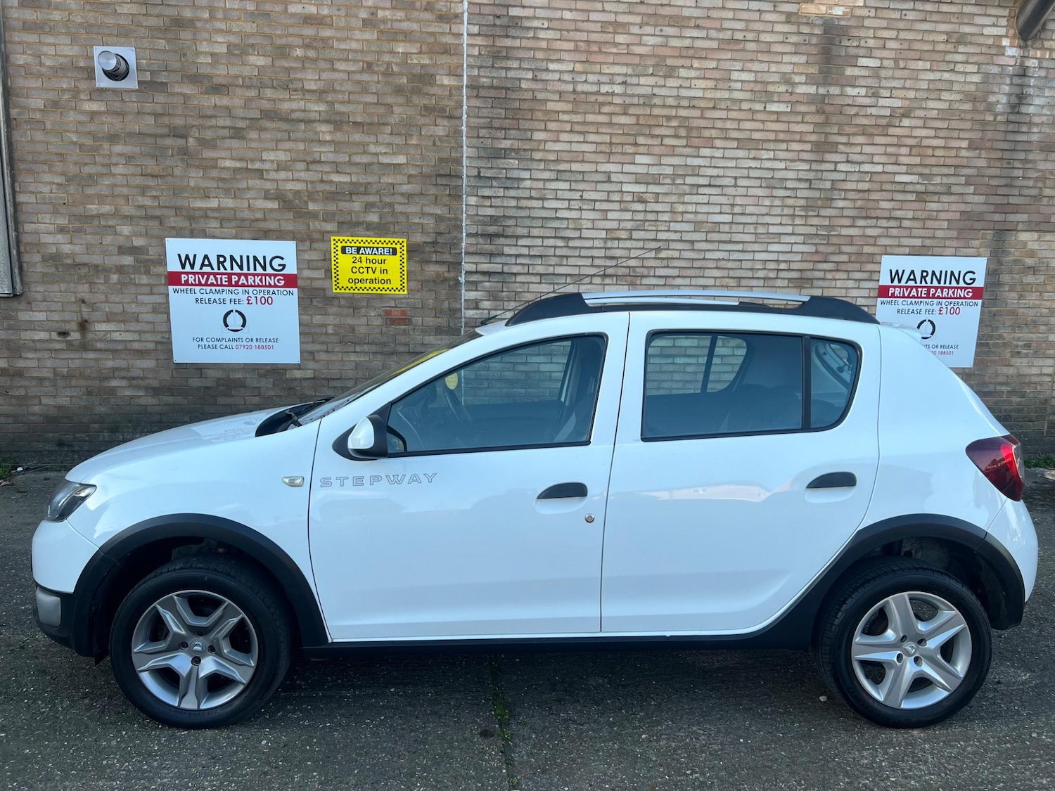 Used Dacia Sandero Stepway 2014 for sale - 78072009: Photo 5