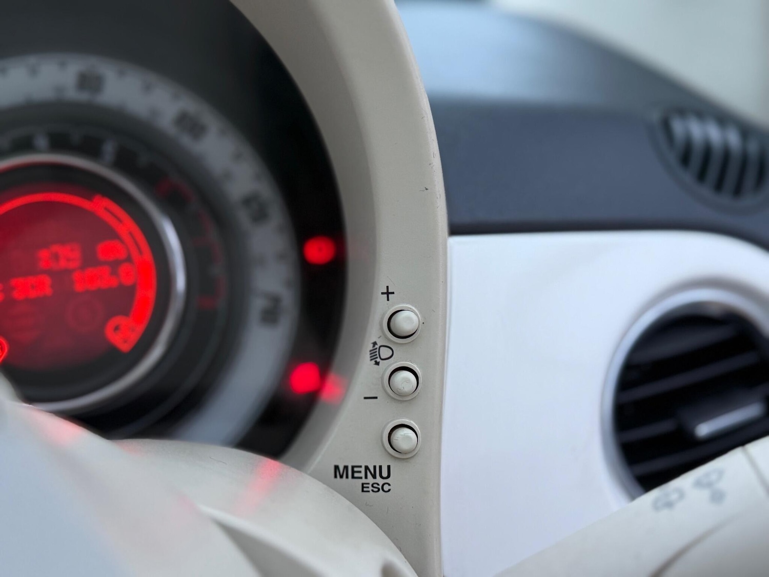 Used Fiat 500 2012 for sale - 78072873: Photo 46