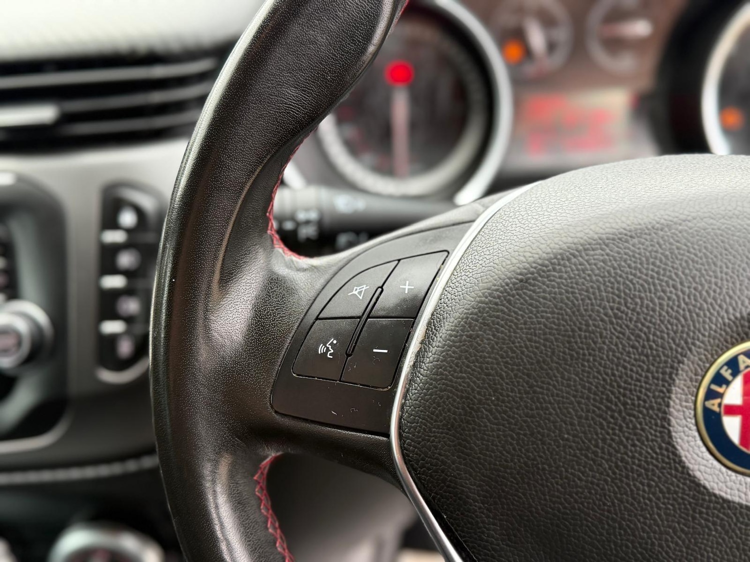 Used Alfa Romeo Giulietta 2015 for sale - 78072784: Photo 37