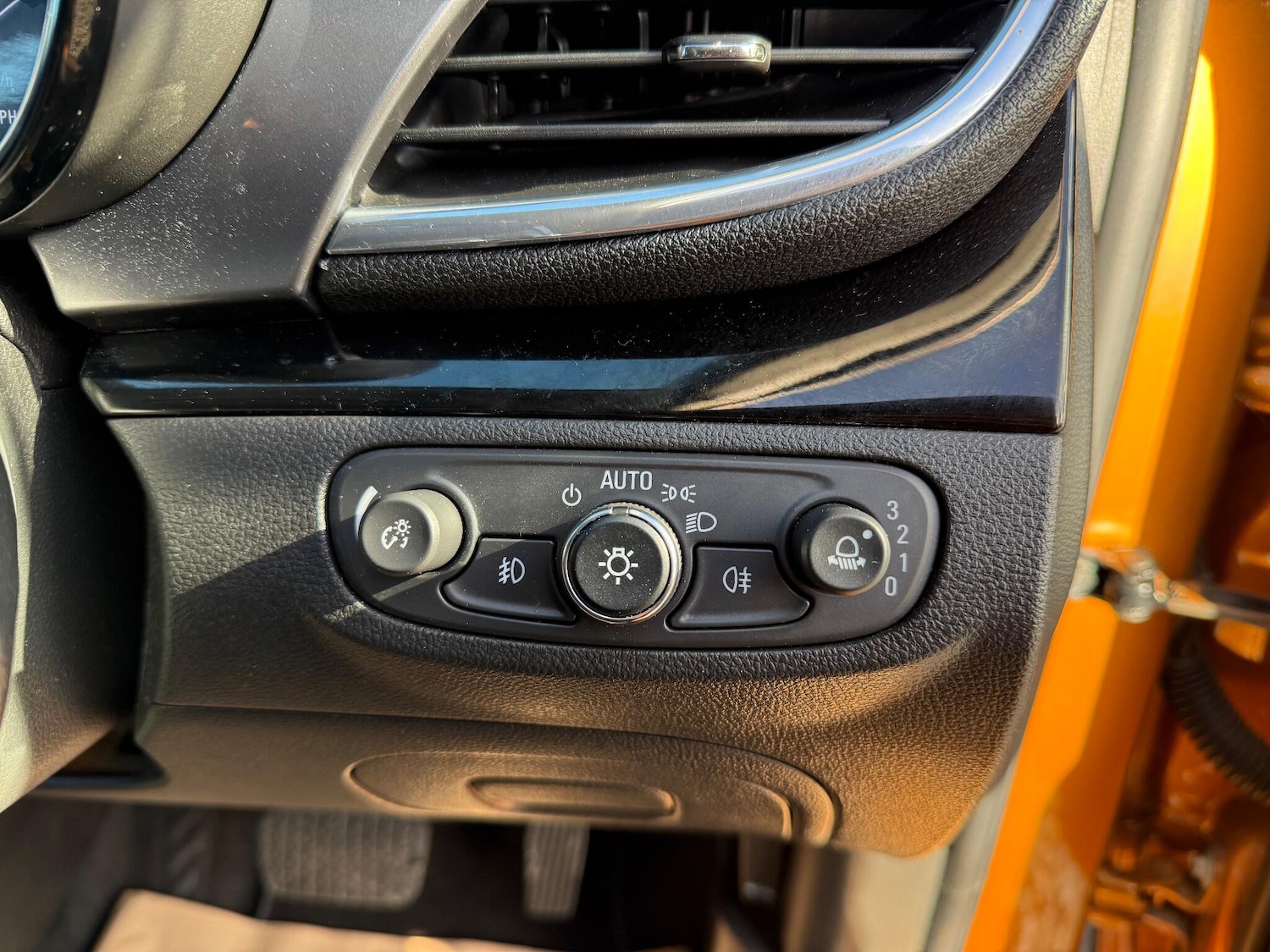 Used Vauxhall Mokka X 2018 for sale - 78072586: Photo 16