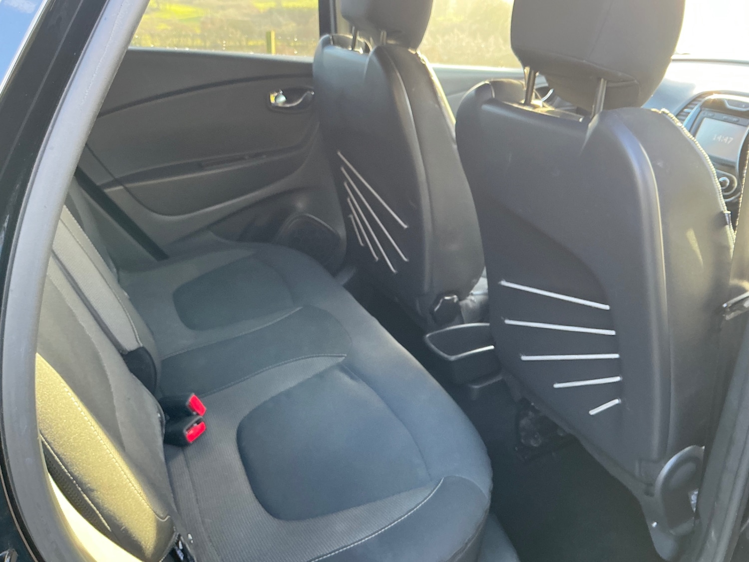 Used Renault Captur 2016 for sale - 77352240: Photo 15