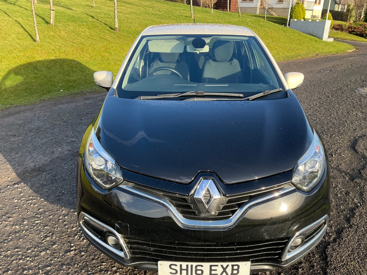 Used Renault Captur 2016 for sale - 77352240: Photo 2