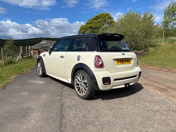 Used MINI Hatch 2011 for sale - 78310109: Photo