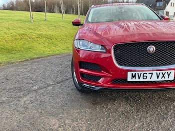 Used Jaguar F-Pace 2017 for sale - 77350424: Photo
