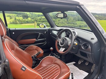 Used MINI Convertible 2008 for sale - 78916227: Photo