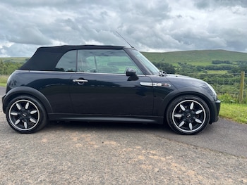 Used MINI Convertible 2008 for sale - 78916227: Photo
