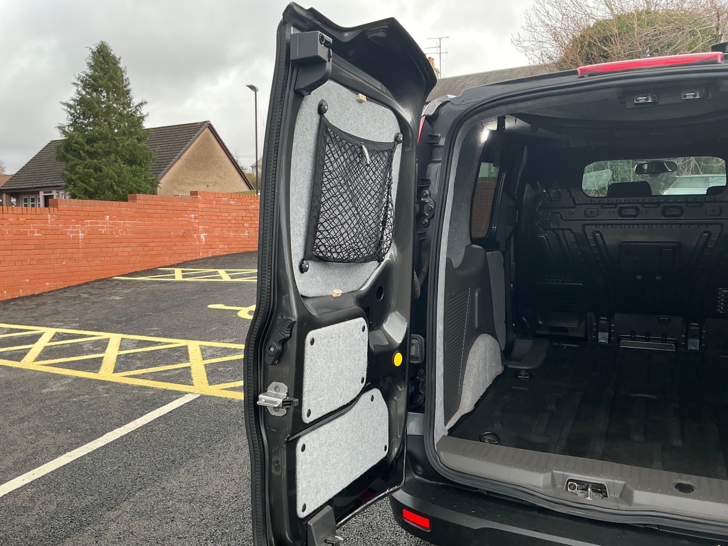 Used Ford Transit Connect 2018 for sale - 78122855: Photo 17