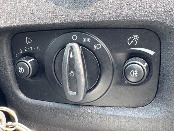 Used Ford Fiesta 2015 for sale - 74533511: Photo 23