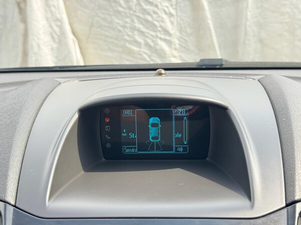 Used Ford Fiesta 2015 for sale - 74533511: Photo 33