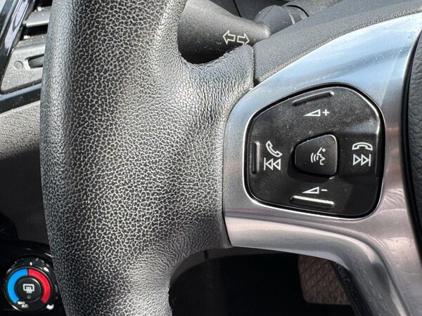 Used Ford Fiesta 2015 for sale - 74533511: Photo 34