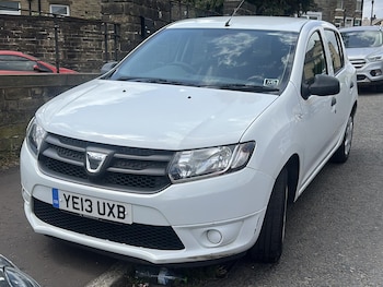 Used Dacia Sandero 2013 for sale - 79389700: Photo