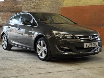 Used Vauxhall Astra 2015 for sale - 75692448: Photo