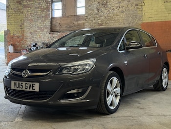 Used Vauxhall Astra 2015 for sale - 75692448: Photo