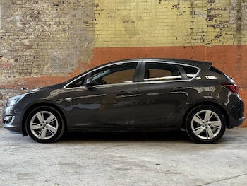 Used Vauxhall Astra 2015 for sale - 75692448: Photo