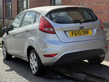 Used Ford Fiesta 2010 for sale - 75527097: Photo