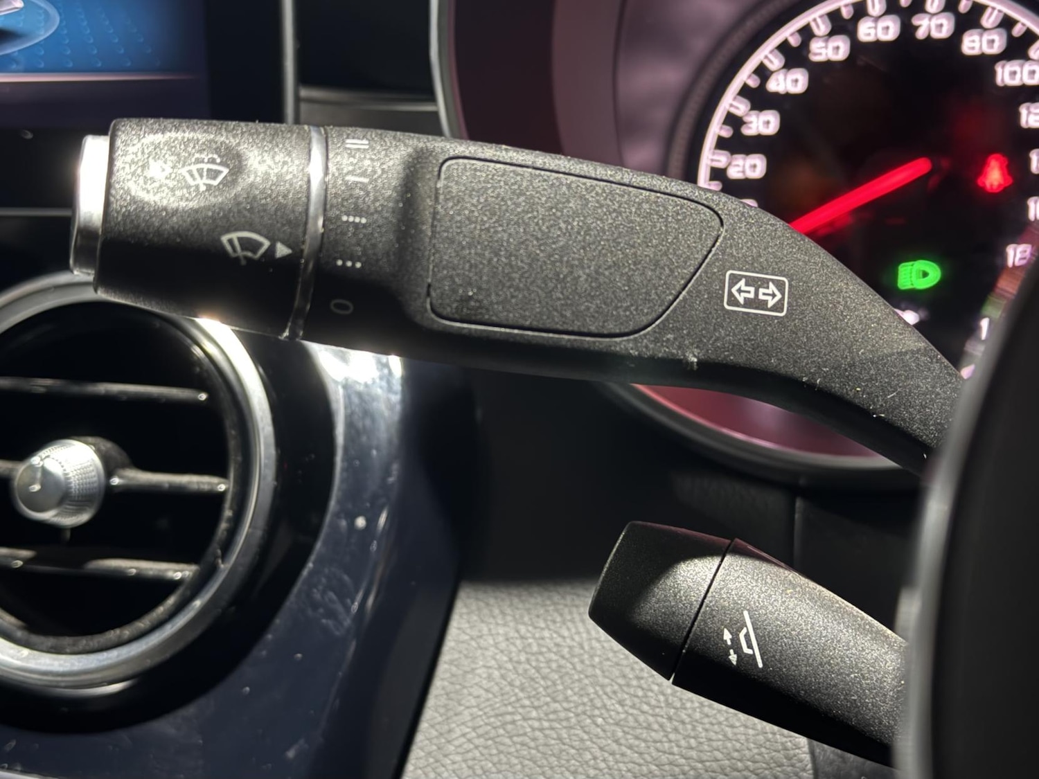 Used Mercedes-Benz C Class 2019 for sale - 78078135: Photo 27