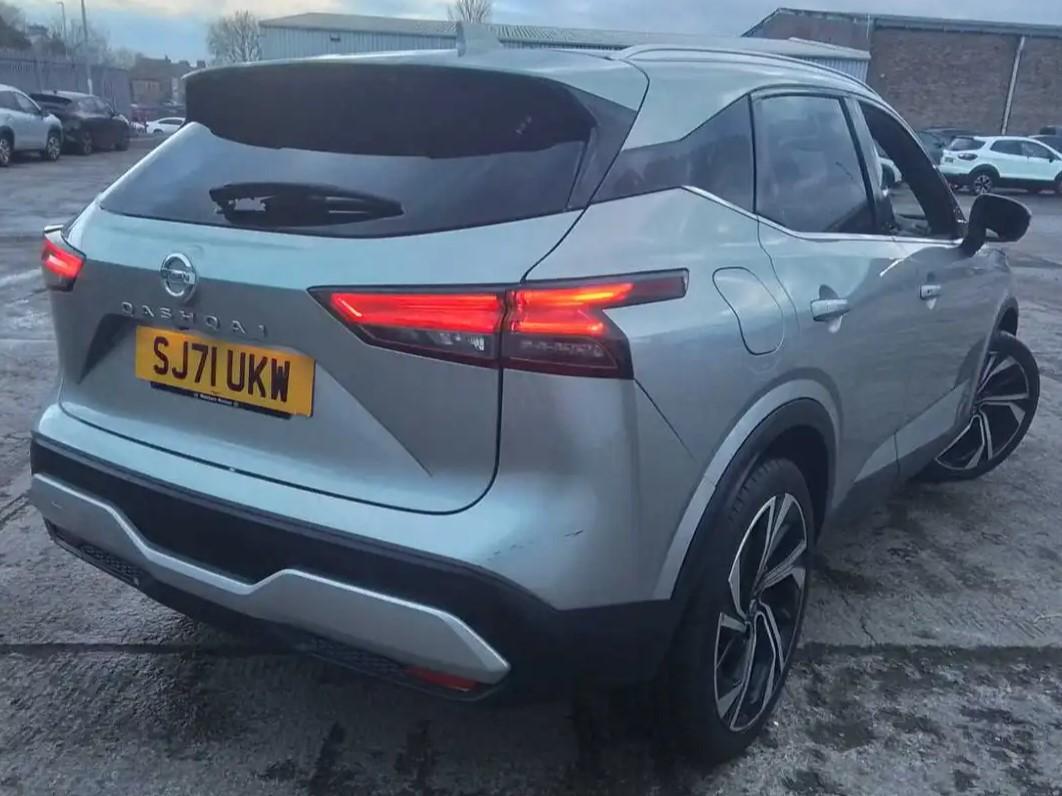 Used Nissan Qashqai 2021 for sale - 77307158: Photo 2