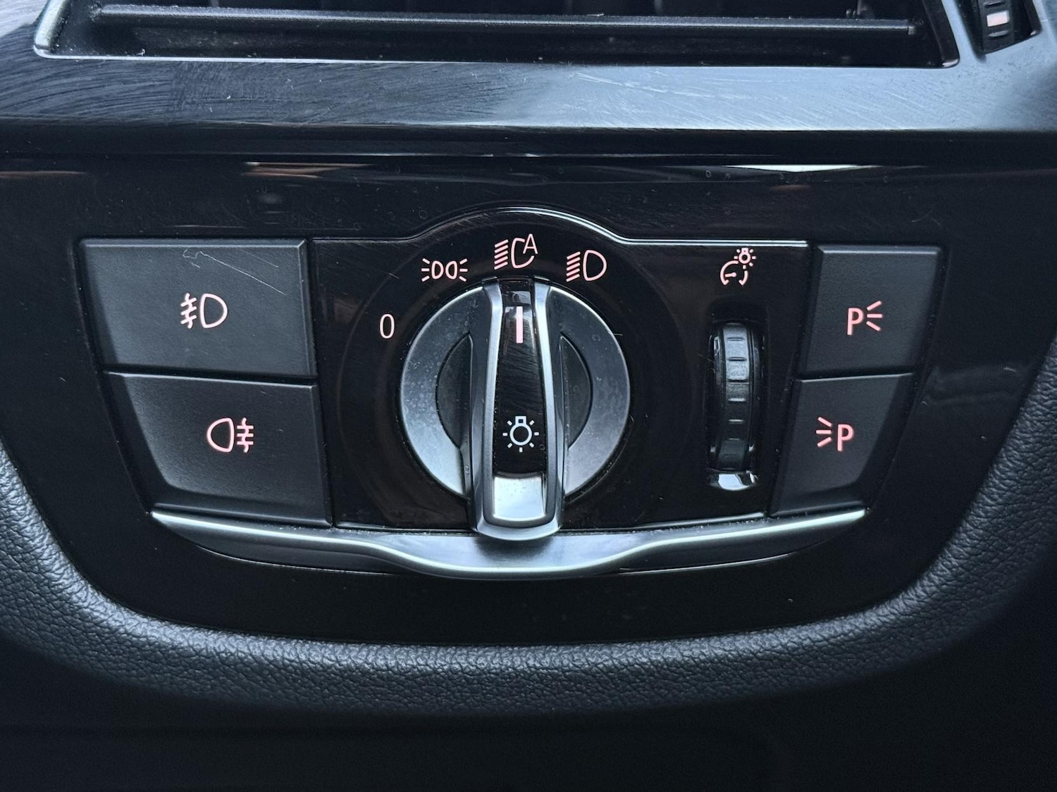 Used BMW 5 Series 2017 for sale - 75732135: Photo 30