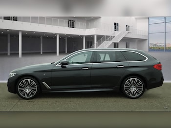 Used BMW 5 Series 2017 for sale - 75732135: Photo
