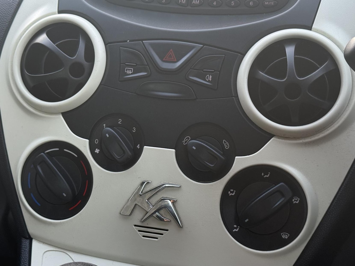 Used Ford Ka 2010 for sale - 77672849: Photo 16