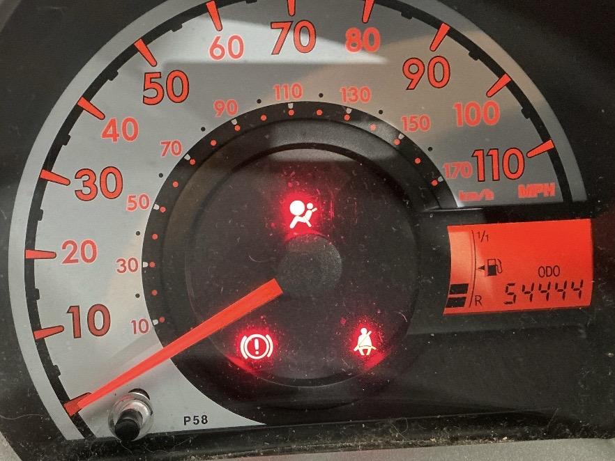 Used Peugeot 107 2014 for sale - 77941605: Photo 9