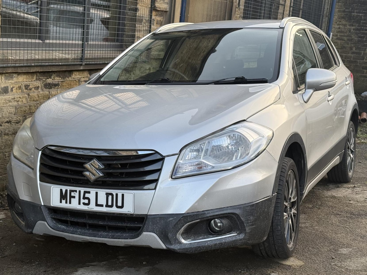 Used Suzuki SX4 S-Cross 2015 for sale - 77941602: Photo 3