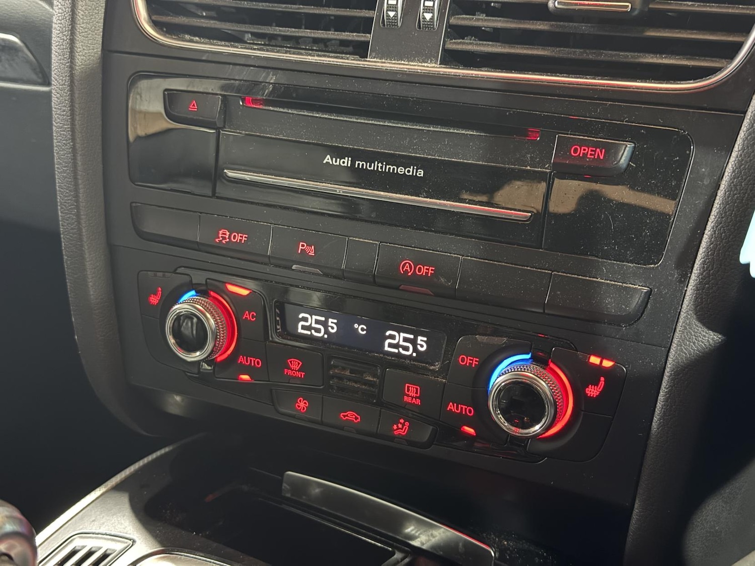 Used Audi A4 2013 for sale - 77248162: Photo 19