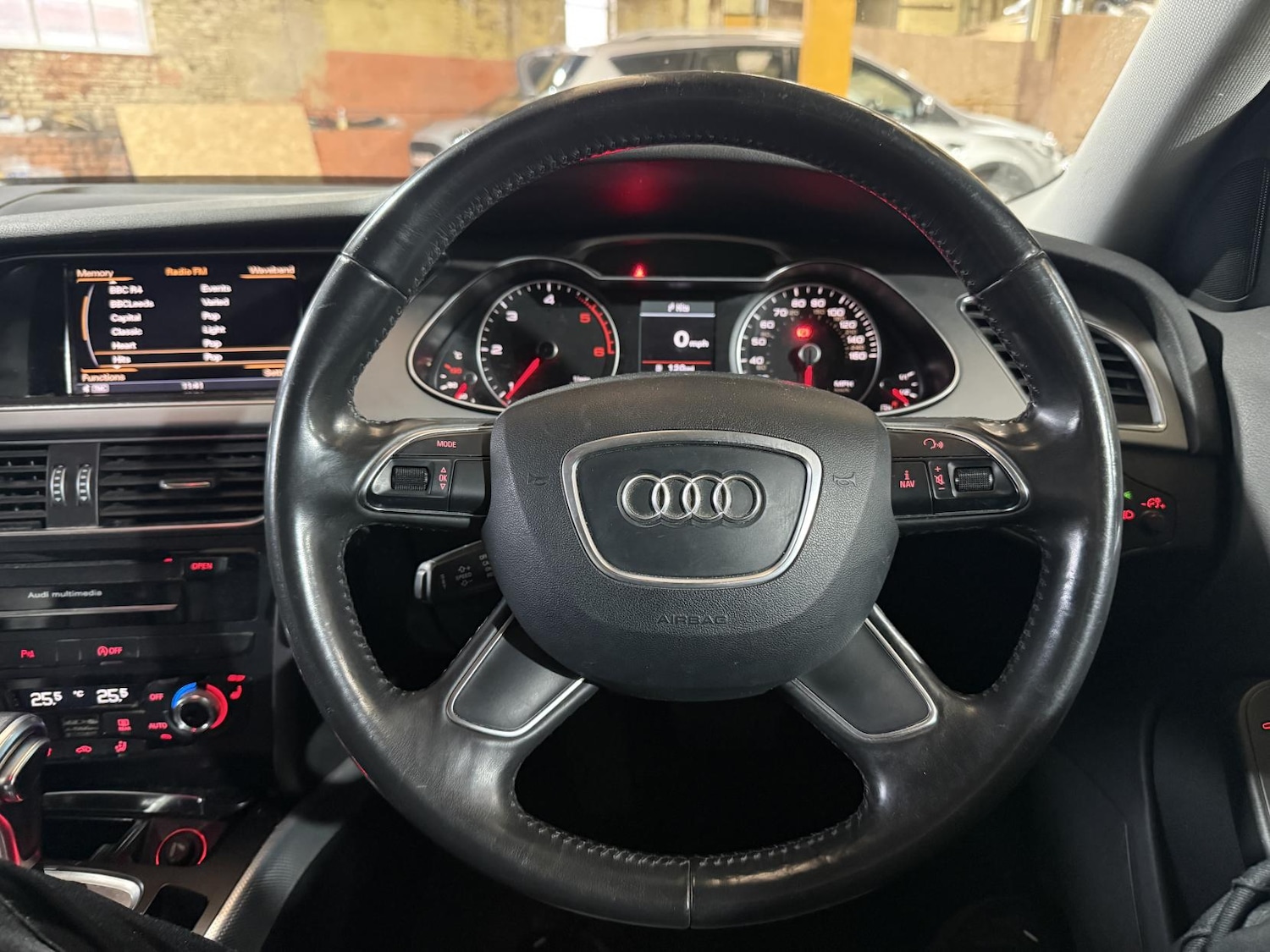 Used Audi A4 2013 for sale - 77248162: Photo 8
