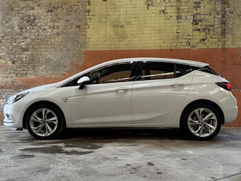 Used Vauxhall Astra 2016 for sale - 75535757: Photo