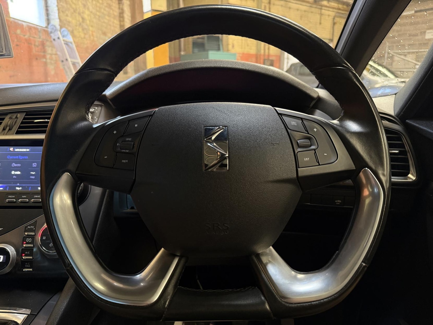 Vehicle 29