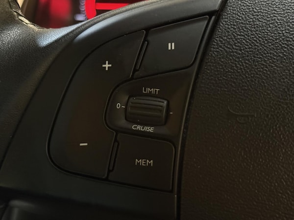 Used DS Automobiles DS 5 2016 for sale - 75097862: Photo 30
