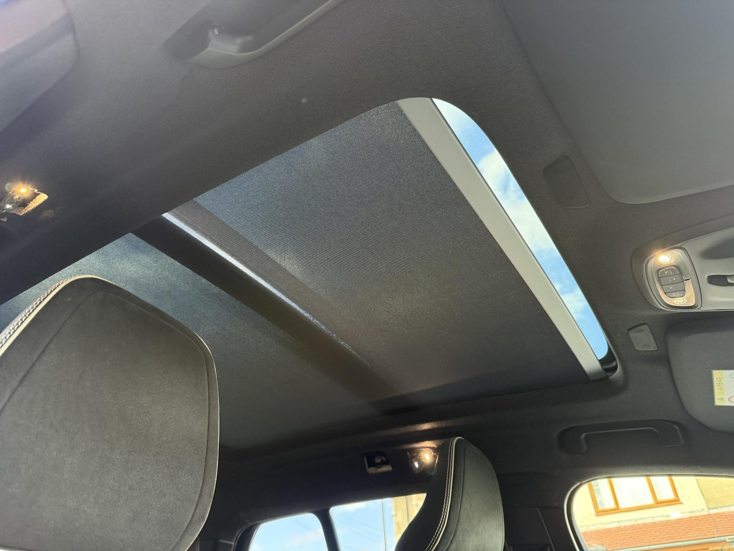 Used Volvo XC40 2019 for sale - 77525786: Photo 29