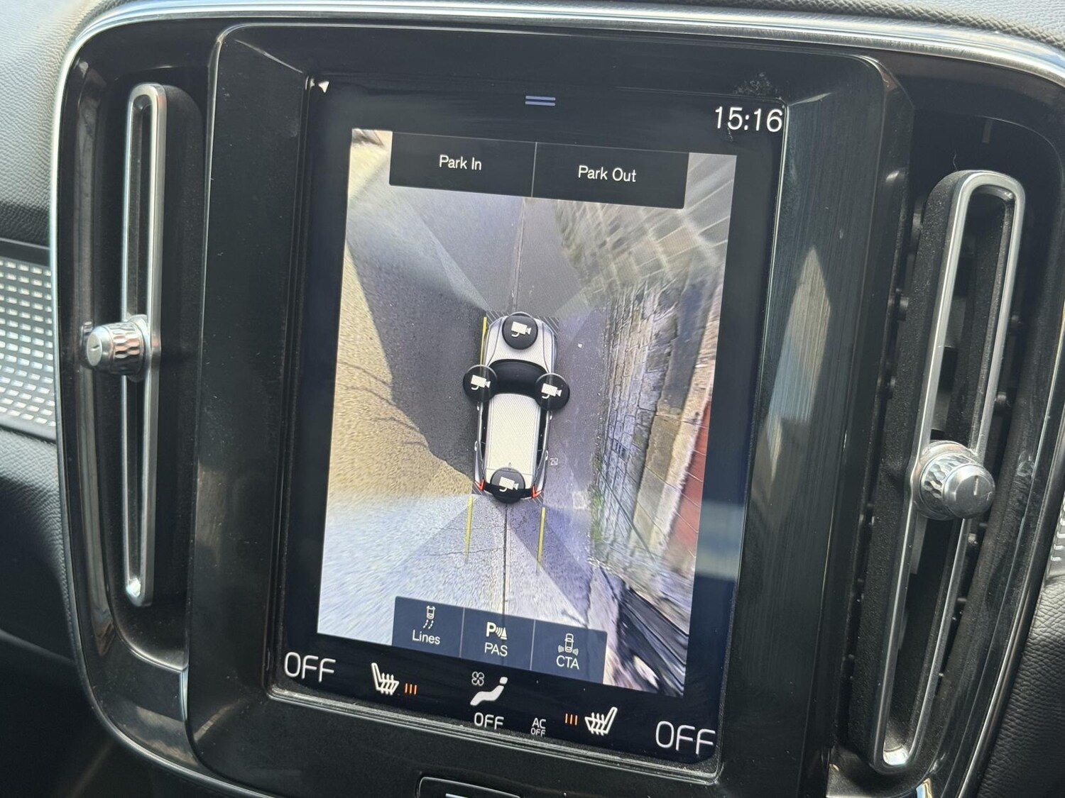 Used Volvo XC40 2019 for sale - 77525786: Photo 51