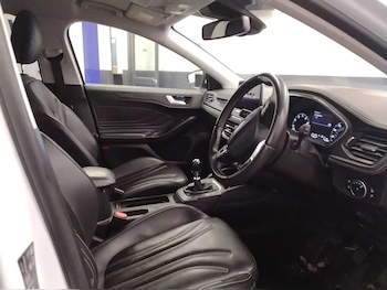 Used Ford Focus 2019 for sale - 77482251: Photo