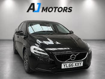 Used Volvo V40 2017 for sale - 79635447: Photo