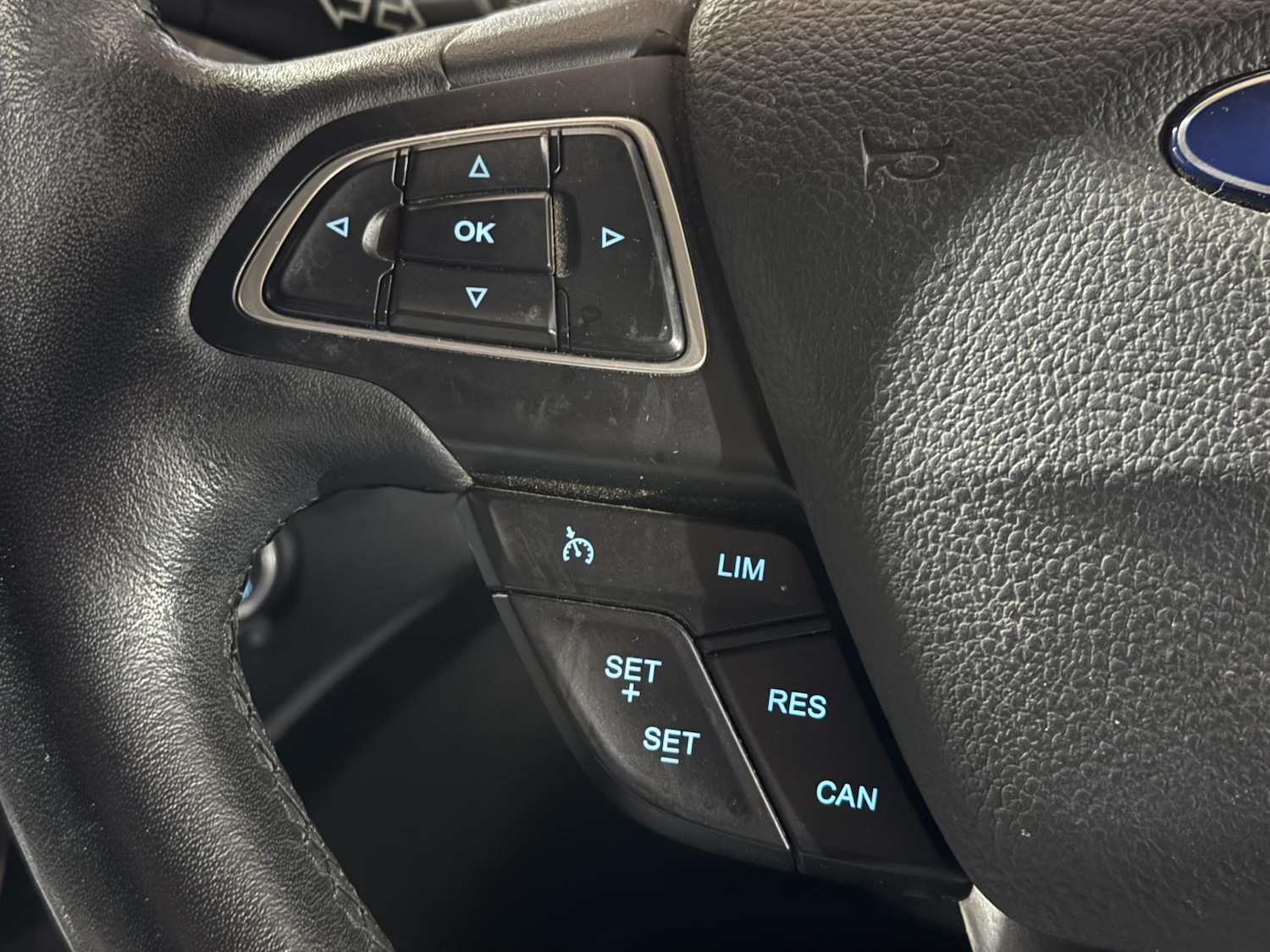 Used Ford Kuga 2017 for sale - 77145374: Photo 11