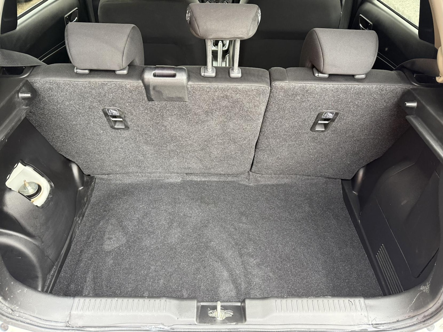 Used Suzuki Swift 2019 for sale - 76603327: Photo 10