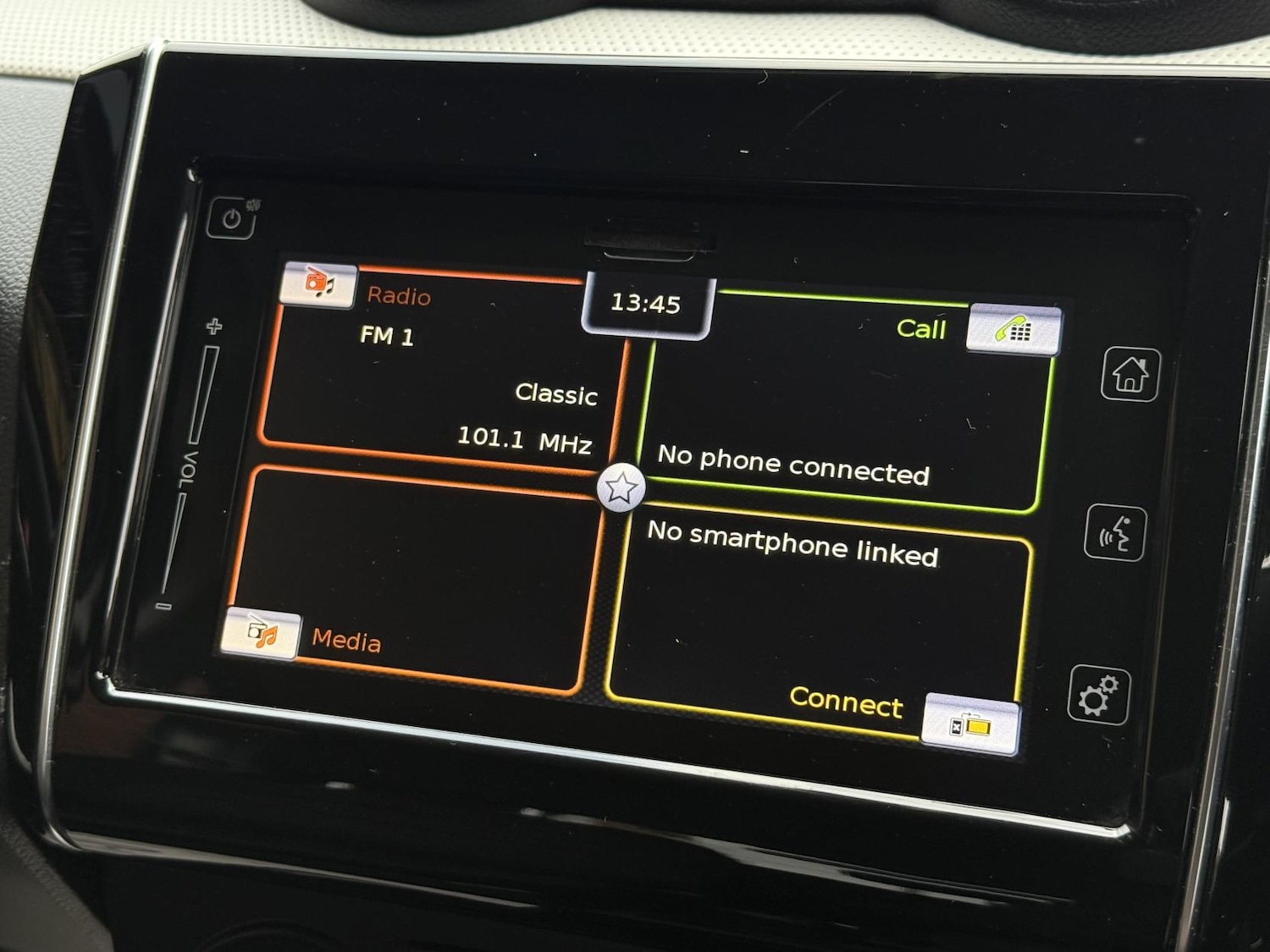 Used Suzuki Swift 2019 for sale - 76603327: Photo 25