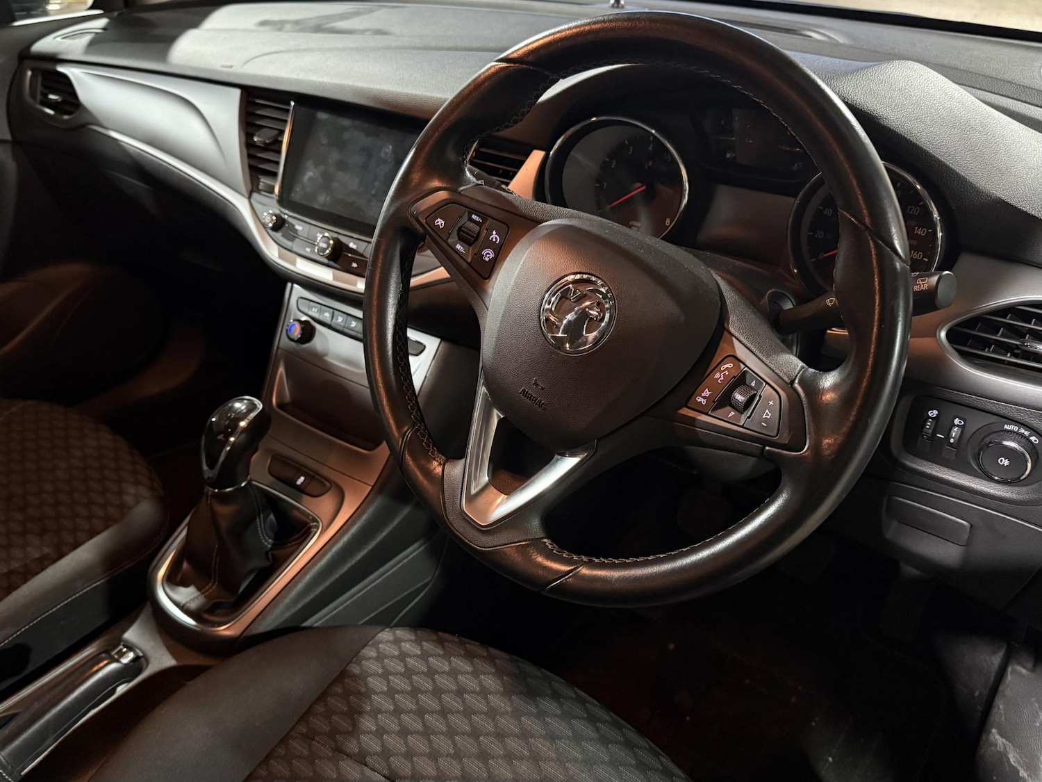 Used Vauxhall Astra 2017 for sale - 77207109: Photo 13