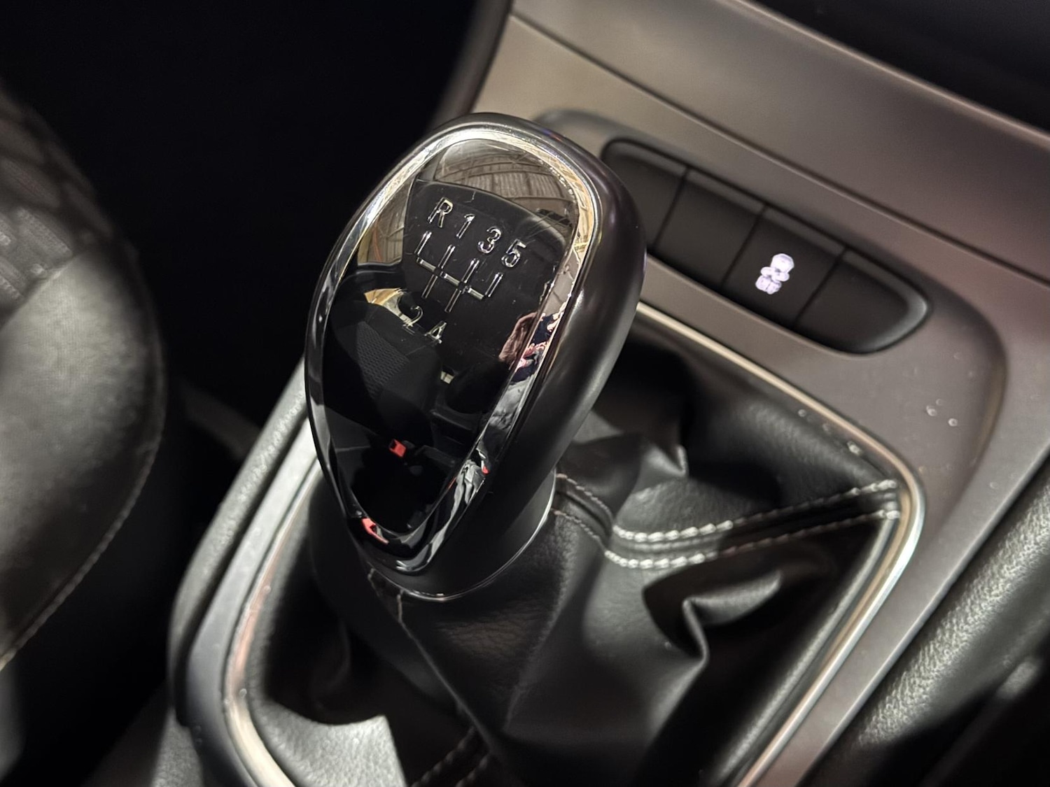 Used Vauxhall Astra 2017 for sale - 77207109: Photo 21