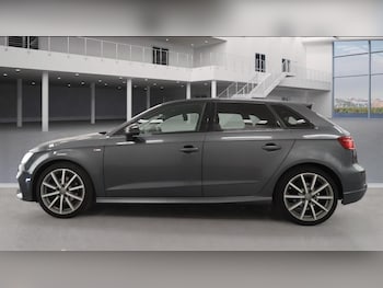 Used Audi A3 2018 for sale - 75732133: Photo