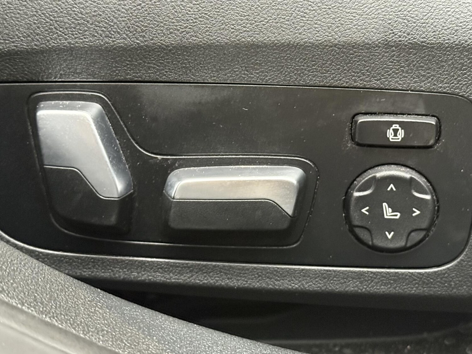 Used BMW i4 2022 for sale - 77427556: Photo 19