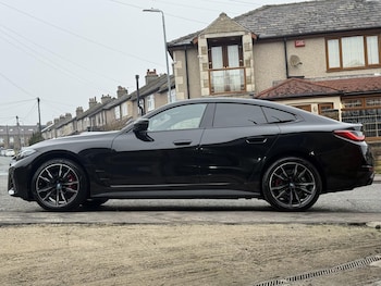 Used BMW i4 2022 for sale - 77427556: Photo