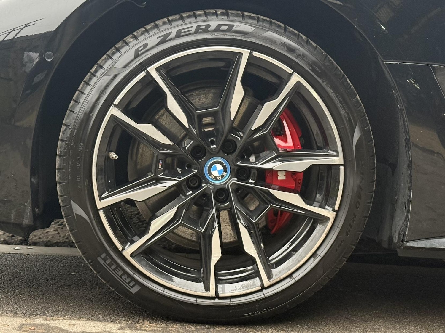 Used BMW i4 2022 for sale - 77427556: Photo 5