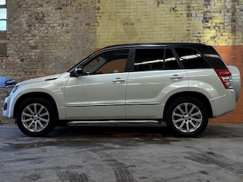 Used Suzuki Grand Vitara 2013 for sale - 75190365: Photo