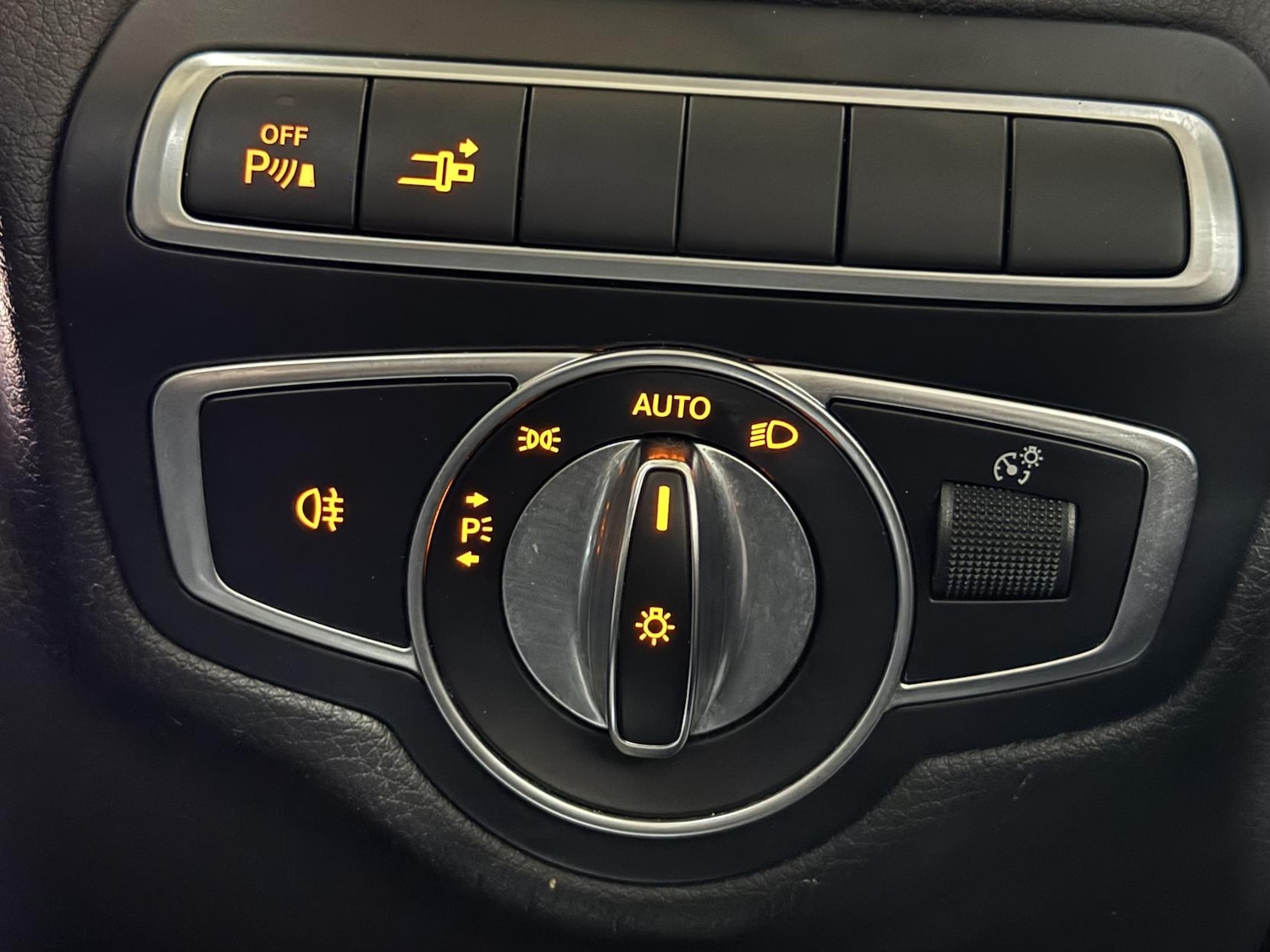 Used Mercedes-Benz C Class 2019 for sale - 77274439: Photo 13