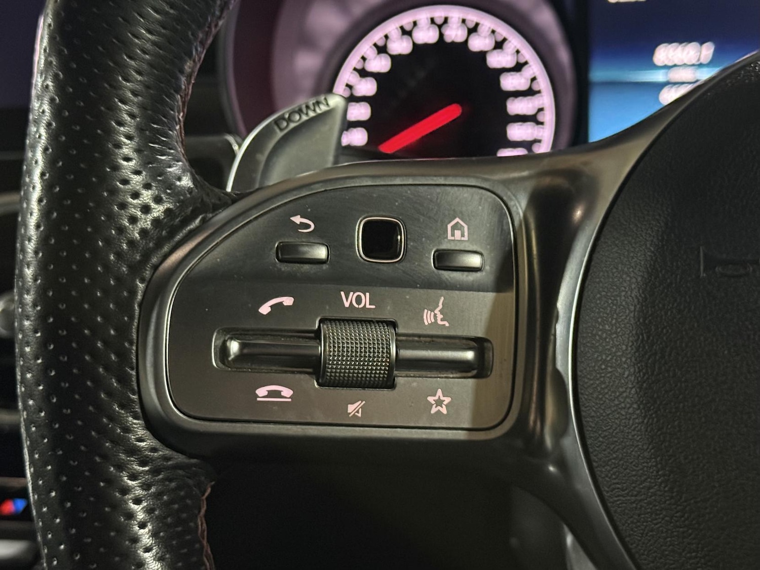 Used Mercedes-Benz C Class 2019 for sale - 77274439: Photo 15