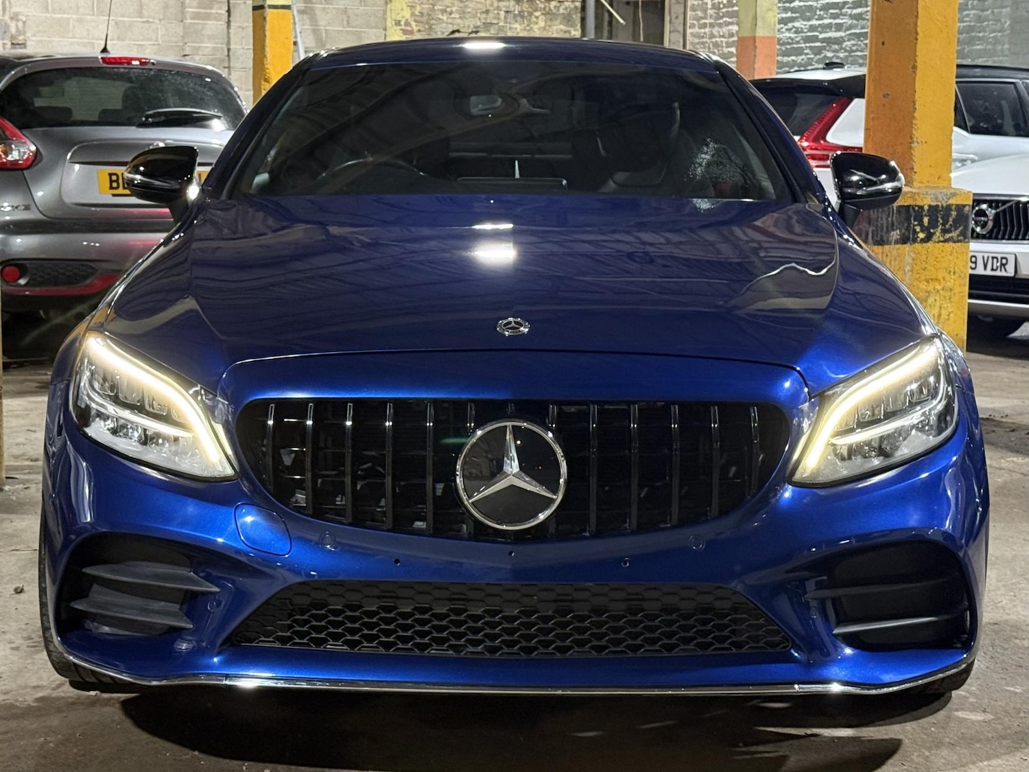 Used Mercedes-Benz C Class 2019 for sale - 77274439: Photo 2